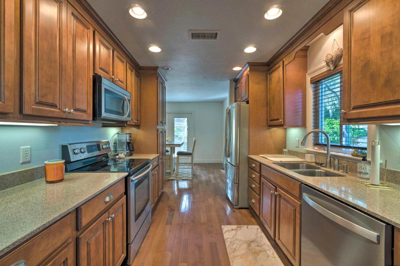 Bright Sarasota Bungalow - 5 Mi To Siesta Beach! ภายนอก รูปภาพ
